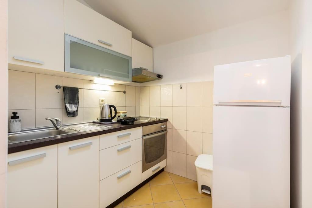 Warm House Full Of Green Ambient,Joy And Comfort Zagreb Luaran gambar